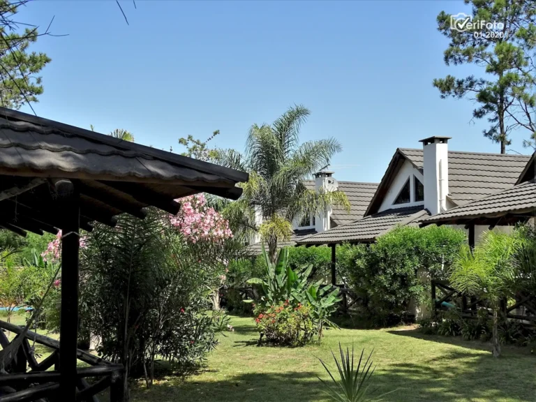 068-bungalow-con-parrillero-individual-alojamiento-punta-colorada-02