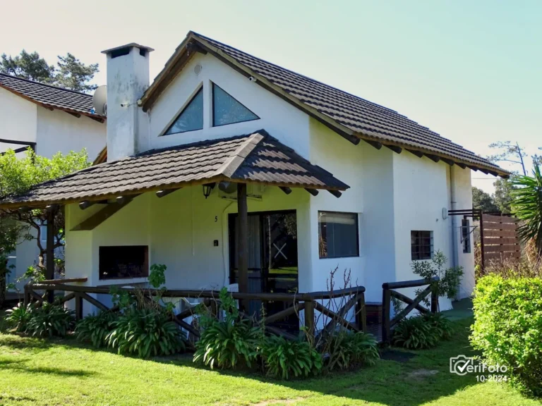 075-bungalow-con-parrillero-individual-alojamiento-punta-colorada-03