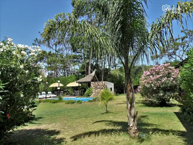 076-piscina-climatizada-bungalows-punta-colorada-04