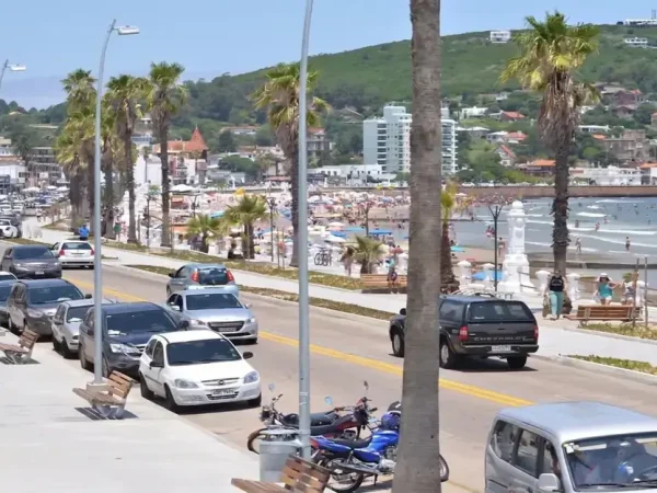 Rambla de Piriápolis y Cerro San Antonio, a 5 minutos del complejo